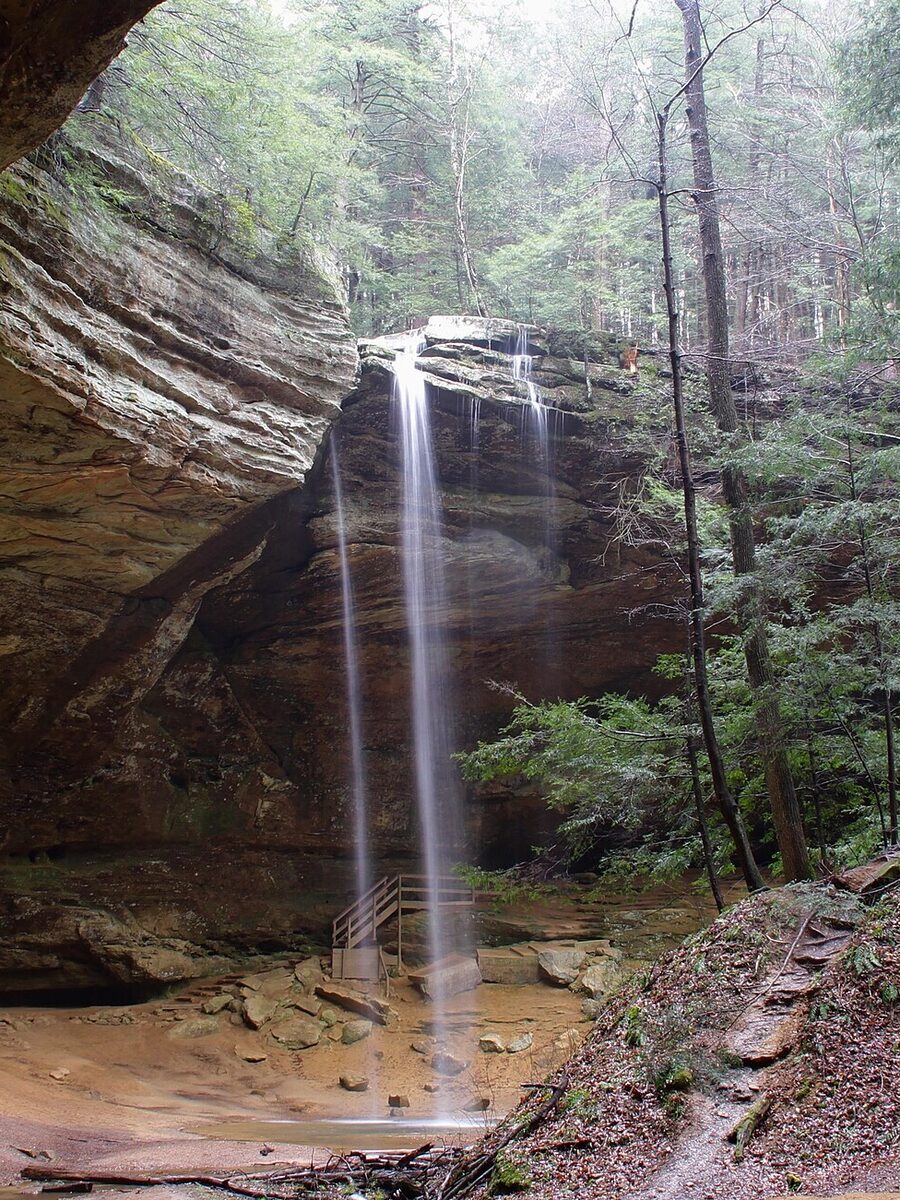 Ash Cave, spring rain